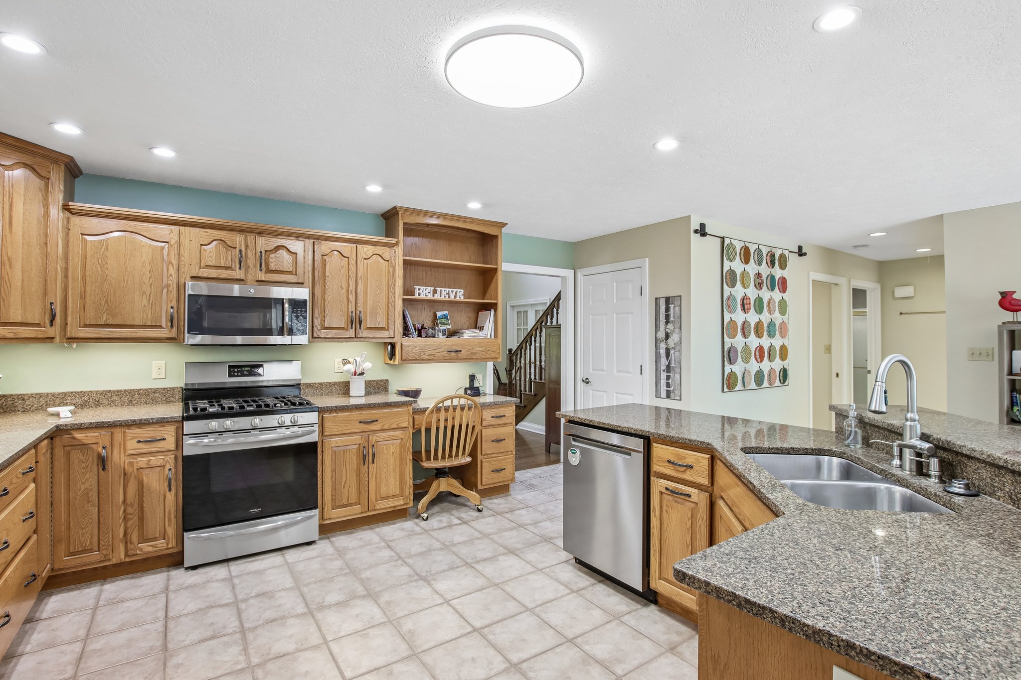 W Cedar Ln-S0706-020.jpg
