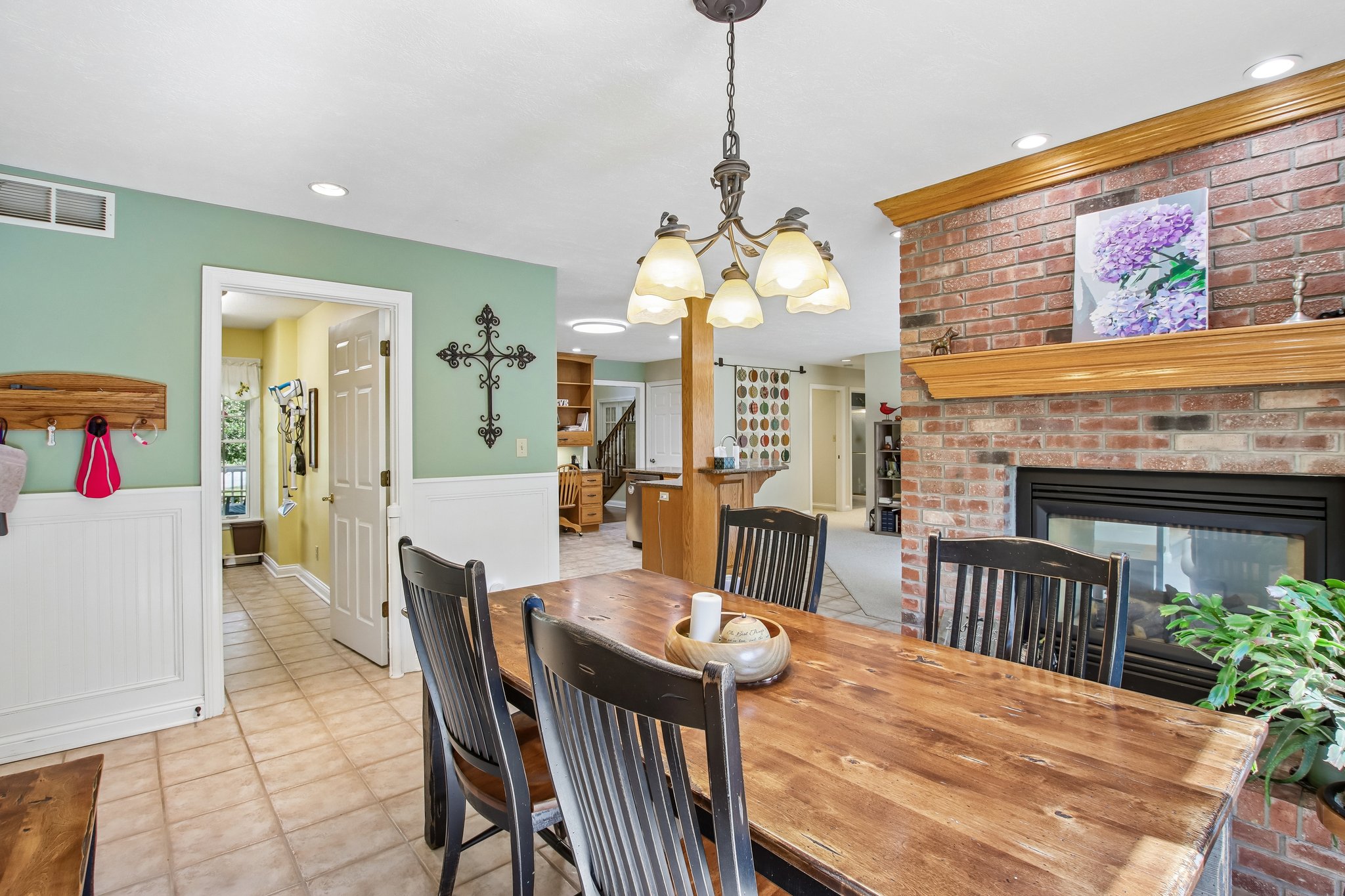 W Cedar Ln-S0706-022.jpg