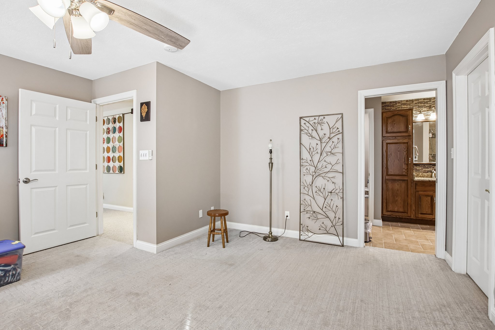 W Cedar Ln-S0706-025.jpg