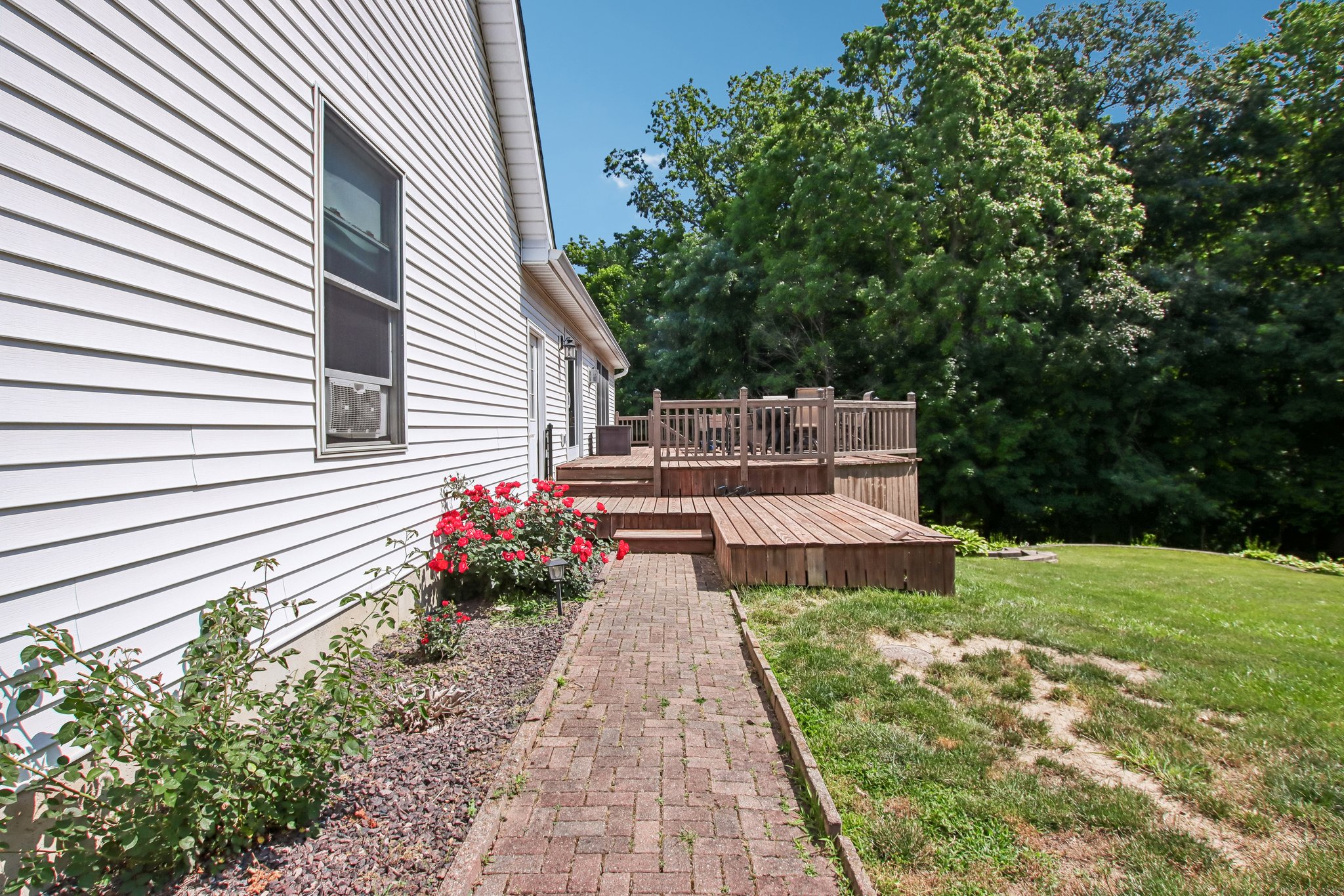 W Cedar Ln-S0706-061.jpg