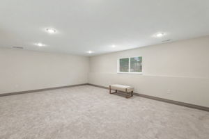  Photo 39