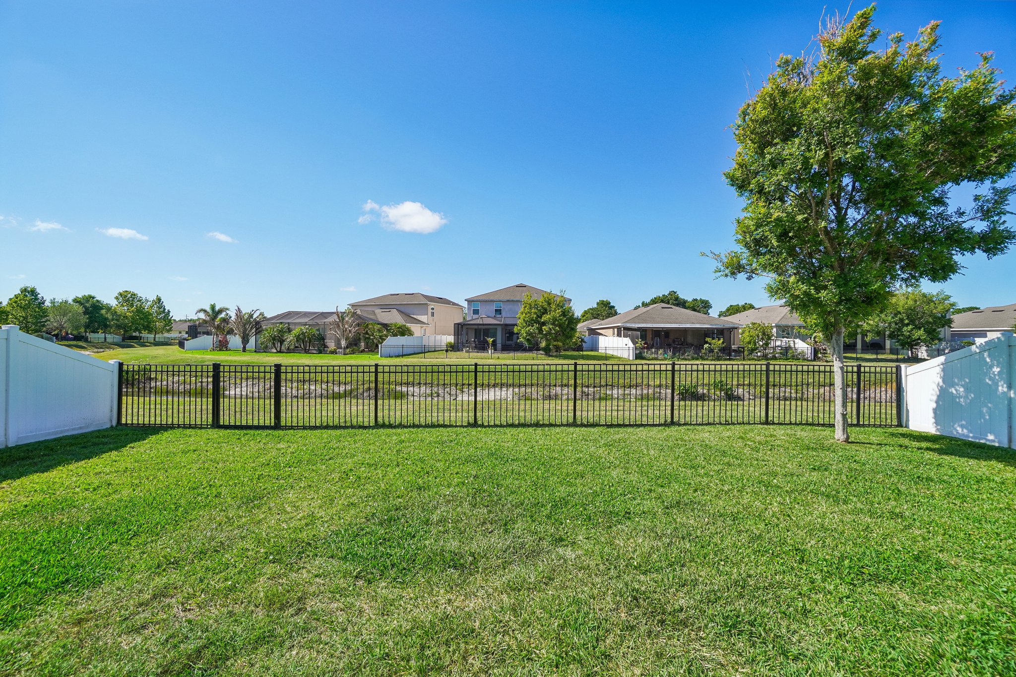 Scenic Hollow Dr-S2904-036.jpg