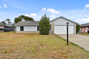 Welcome Home! 1062 Blue Horizon Dr. Deltona, Fl 32725