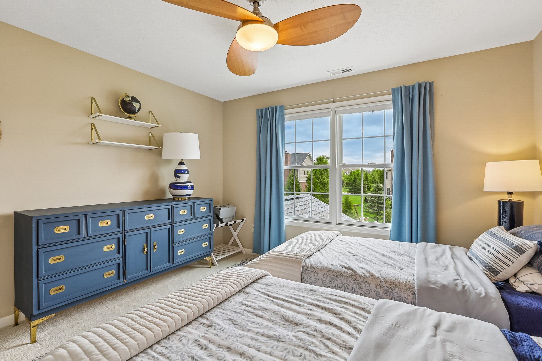 Palomar Dr-S2904-048.jpg