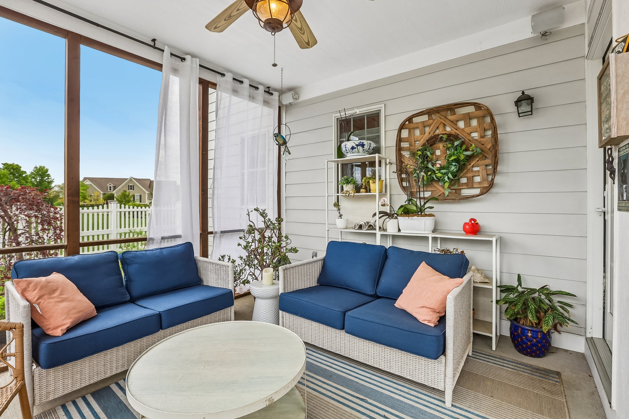 Palomar Dr-S2904-060.jpg