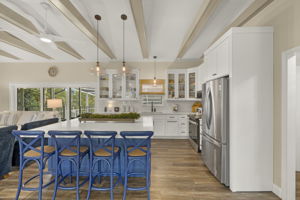 Breakfast Bar 1 of 2