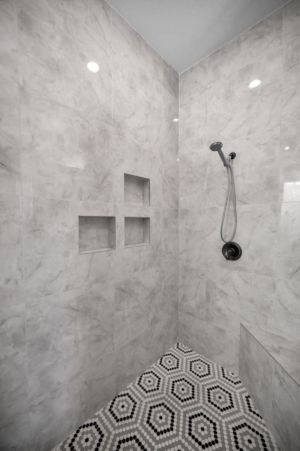 First Floor Primary Bathroom1b