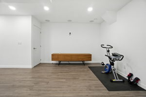  Photo 49