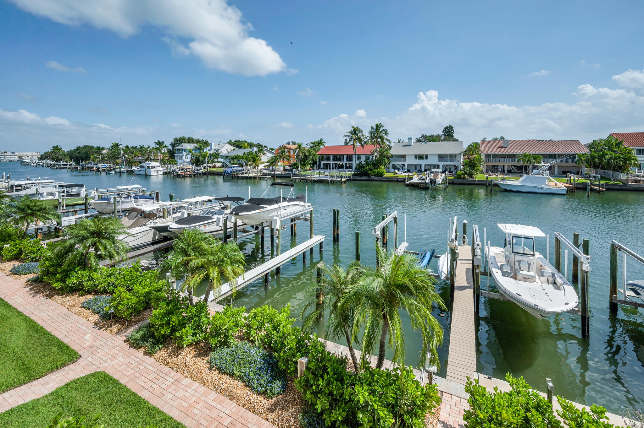 Living Room Balcony2 View