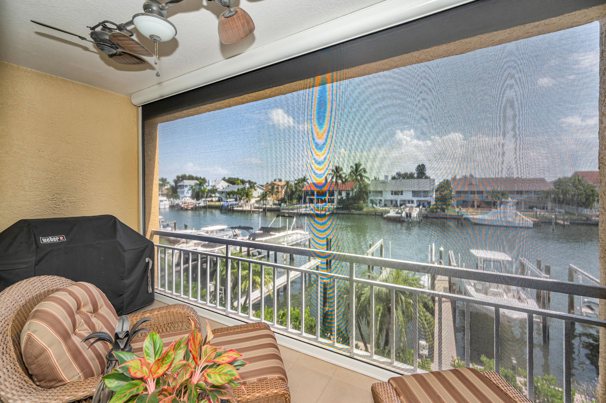 Living Room Balcony9