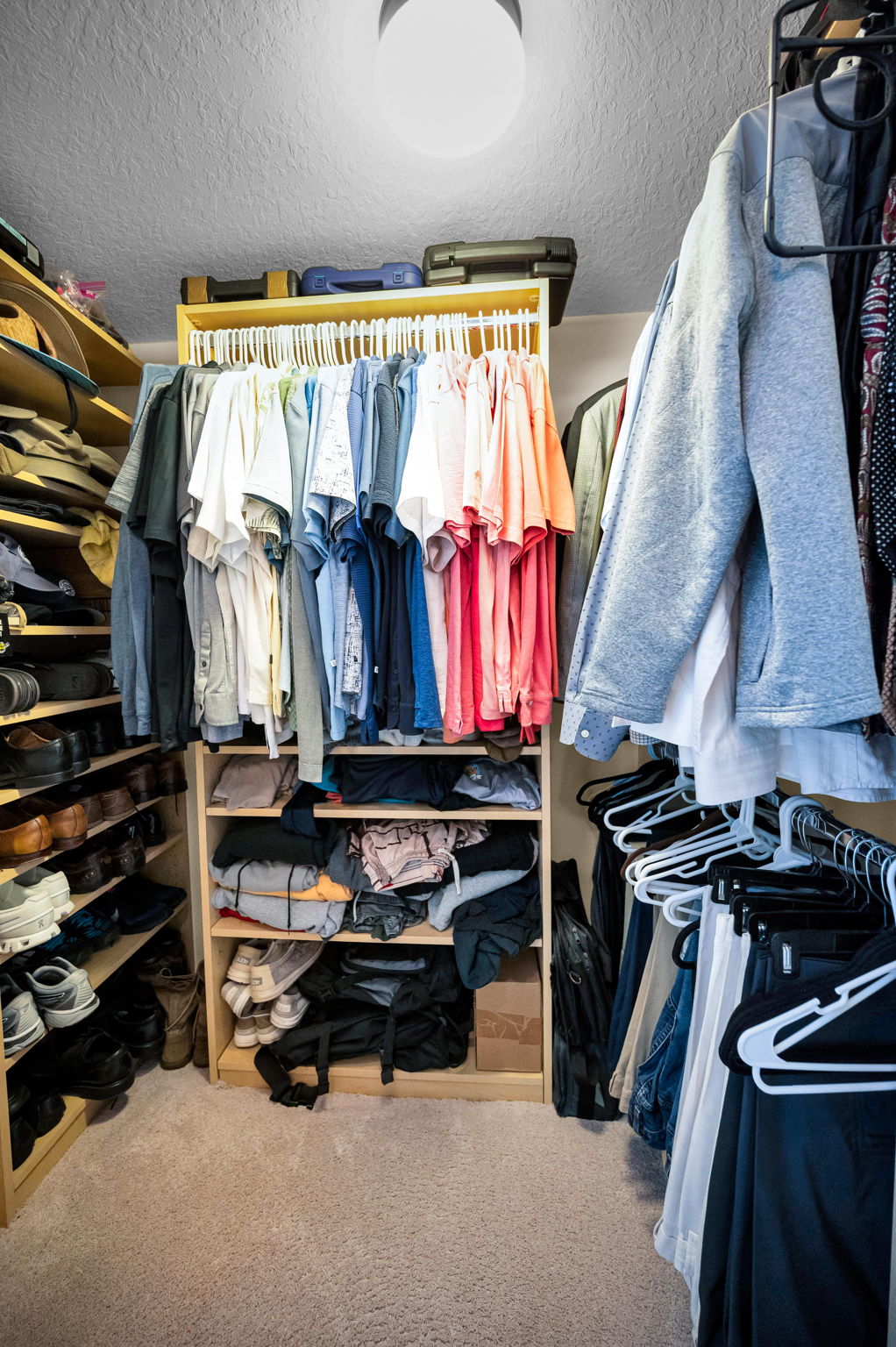 Upper Level Primary Bedroom Walk-in Closet2
