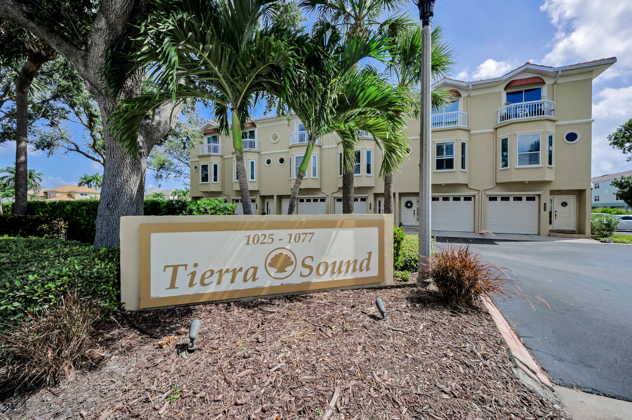 Tierra Sound1