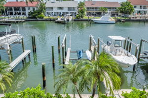 Living Room Balcony3 View
