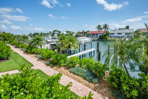 Lower Level Bonus Room Lanai2 View