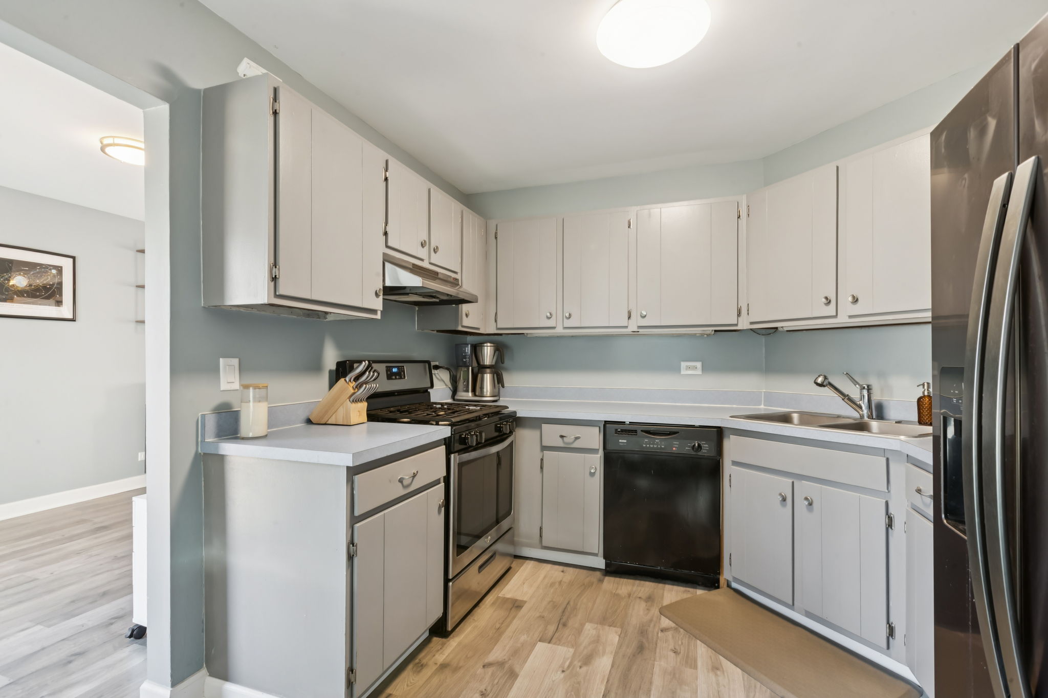 Stonehedge Dr-1902-016