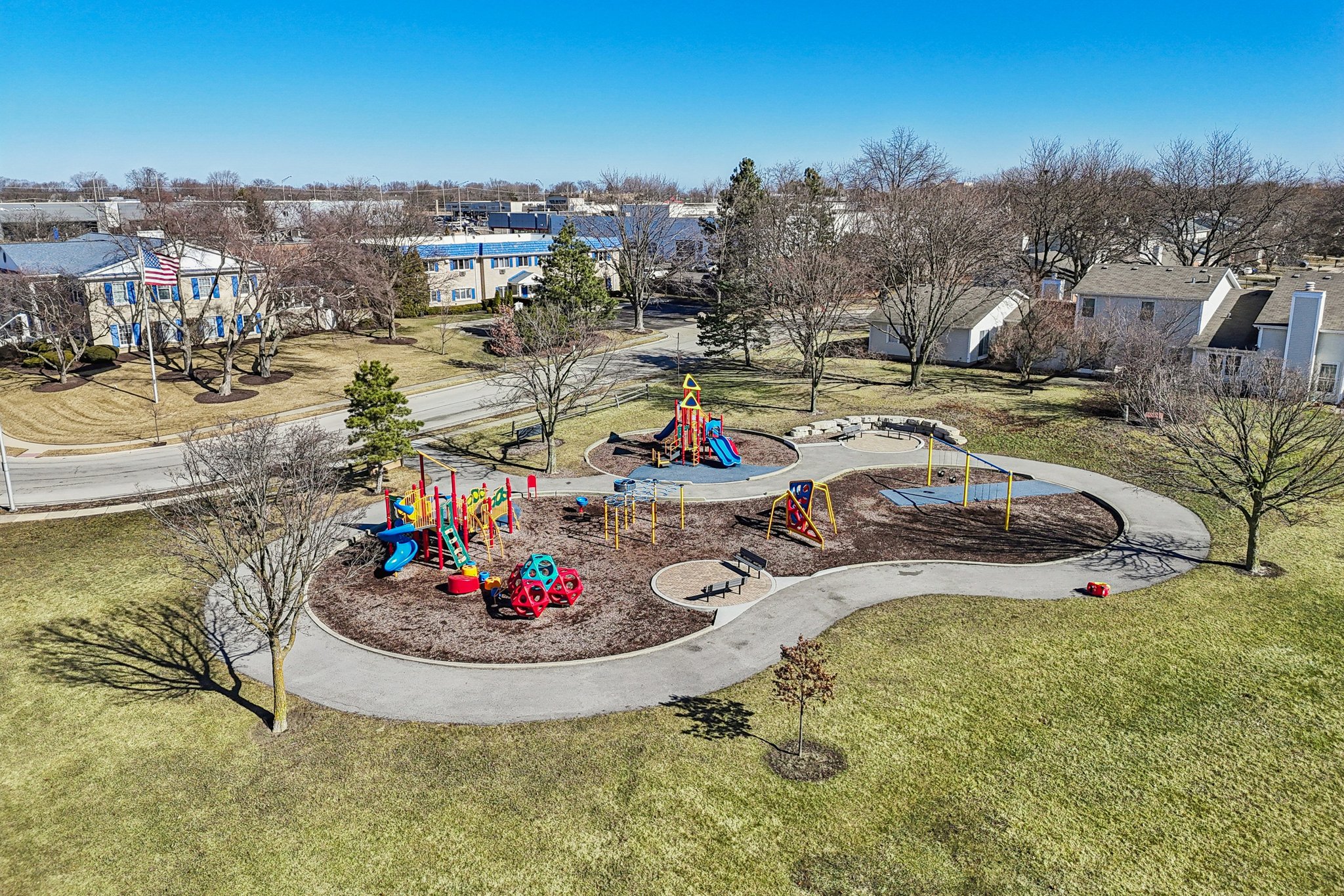 Stonehedge Dr-2002-905.jpg