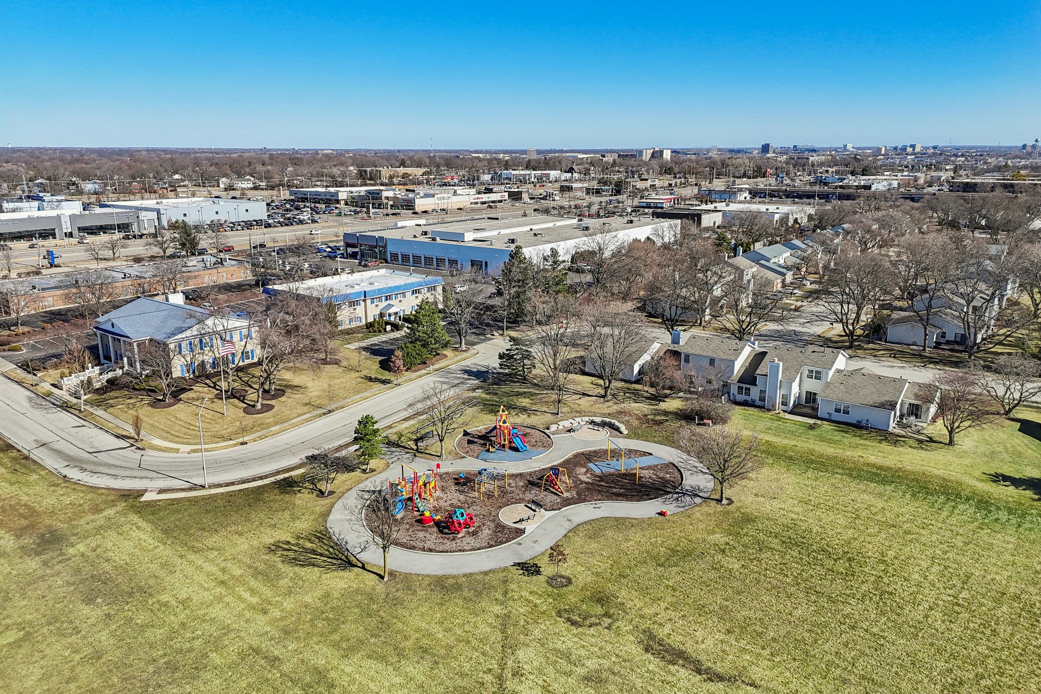 Stonehedge Dr-2002-906.jpg