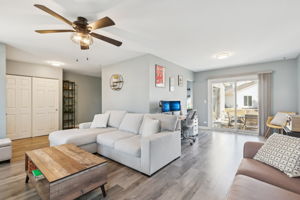 Stonehedge Dr-1902-010