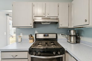 Stonehedge Dr-1902-018