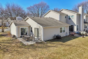 Stonehedge Dr-1902-043