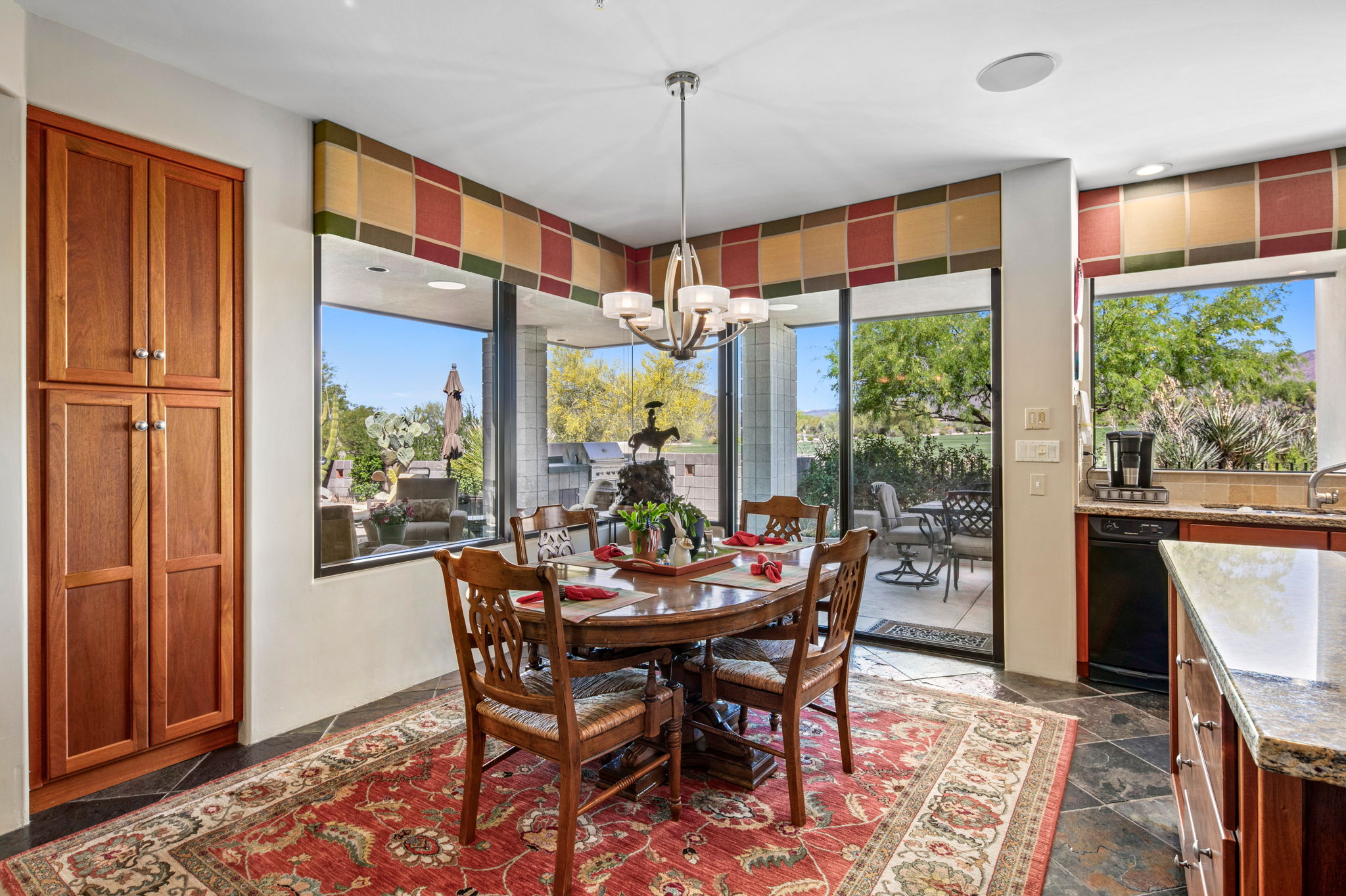 Breakfast Nook