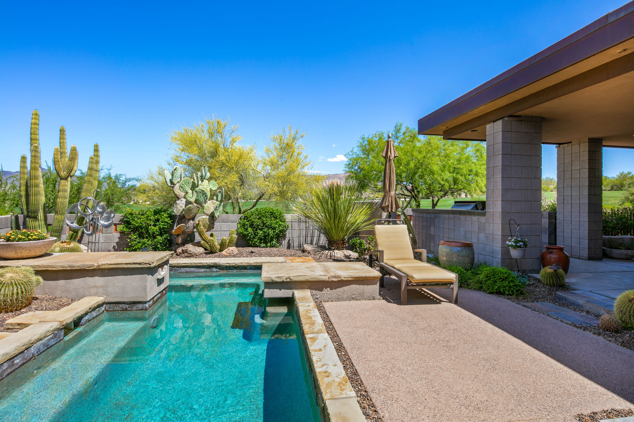Pool Views