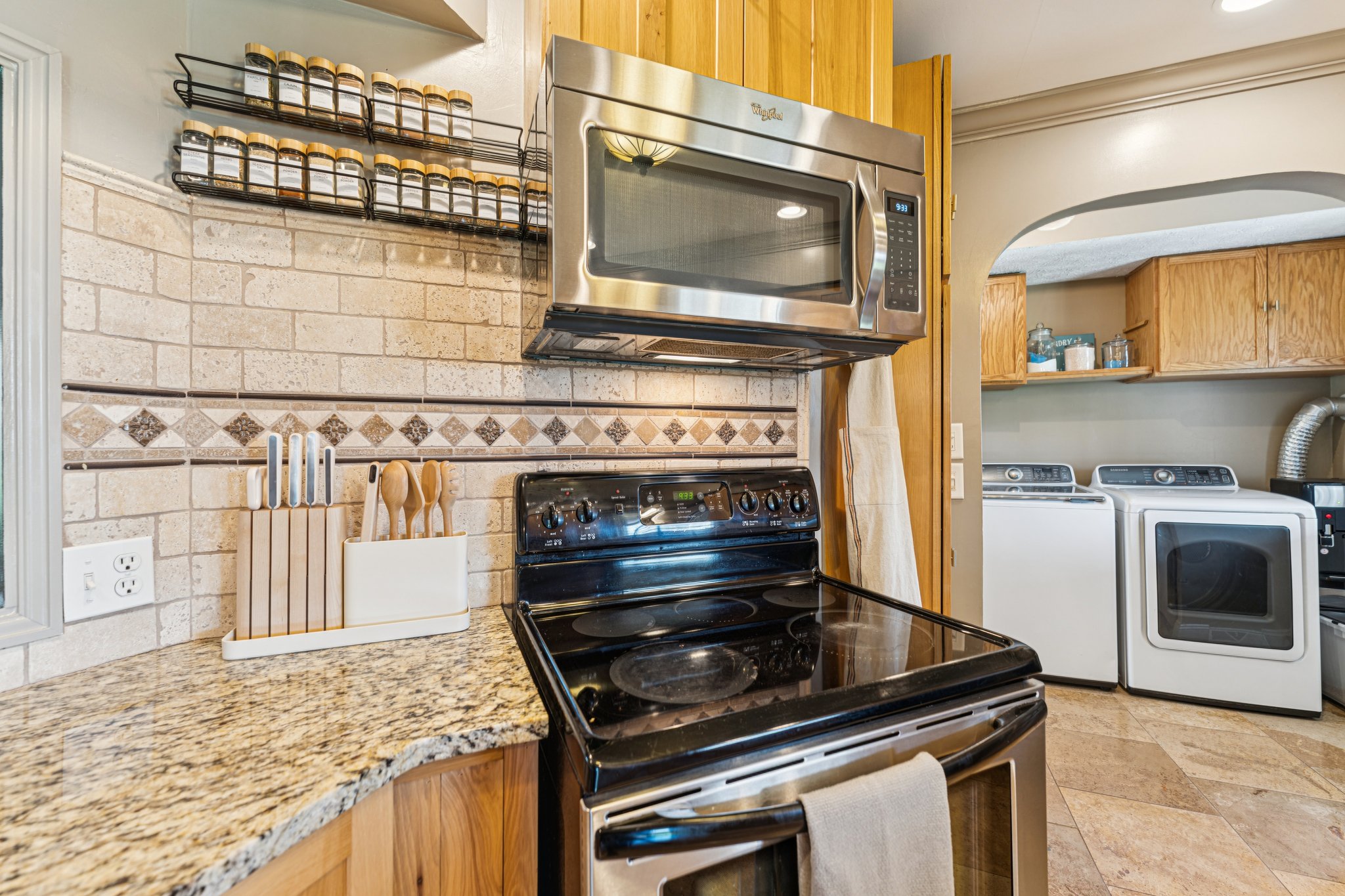 Clapsaddle Ave-S1004-016.jpg