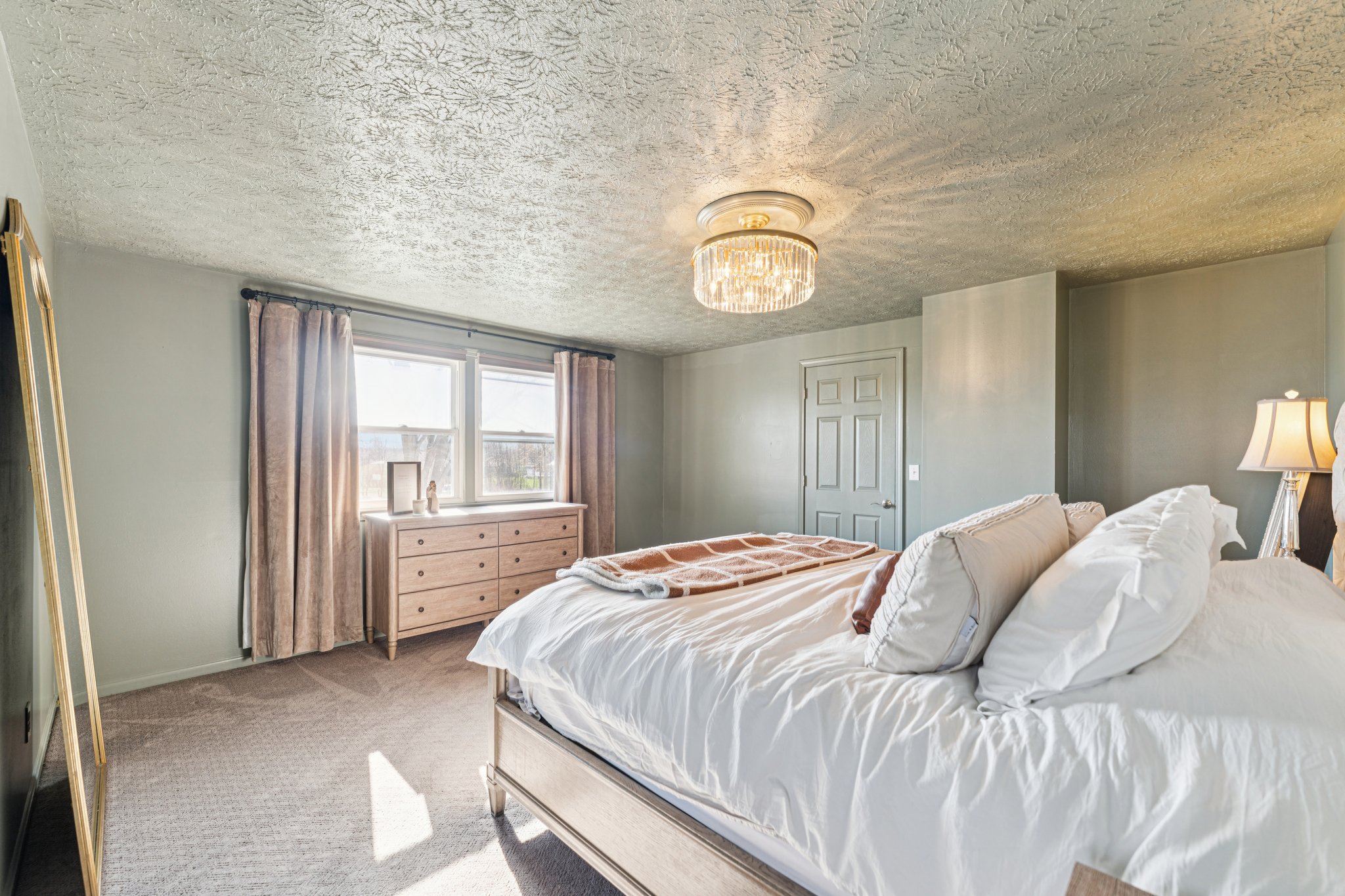 Clapsaddle Ave-S1004-037.jpg