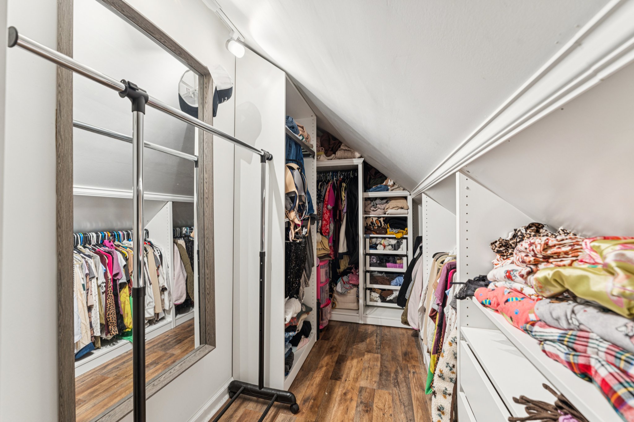 Clapsaddle Ave-S1004-046.jpg