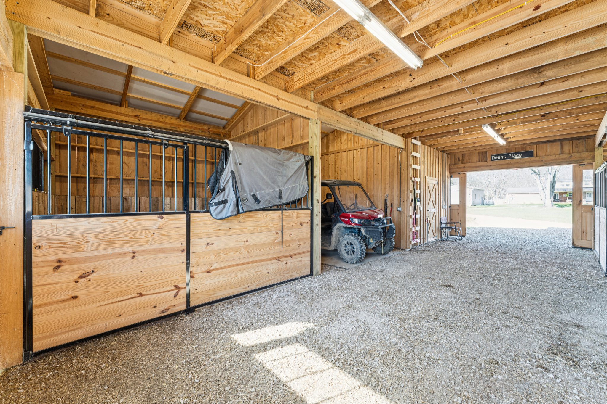 Clapsaddle Ave-S1004-061.jpg