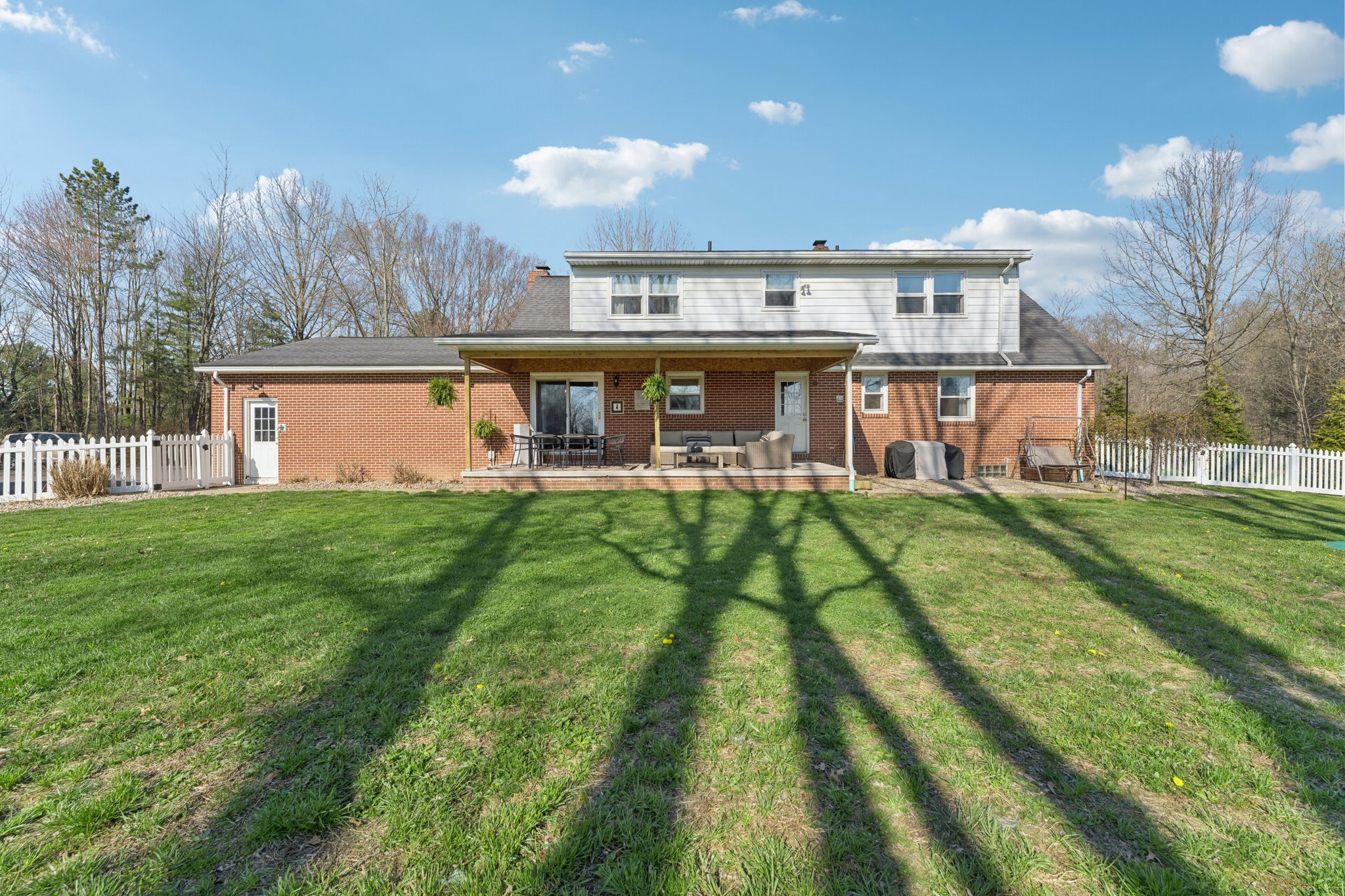 Clapsaddle Ave-S1004-067.jpg