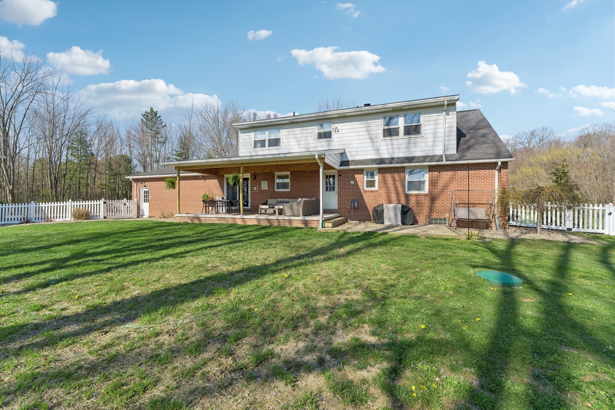 Clapsaddle Ave-S1004-068.jpg