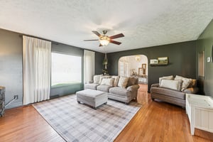 Clapsaddle Ave-S1004-007.jpg