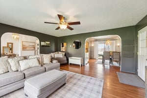 Clapsaddle Ave-S1004-009.jpg