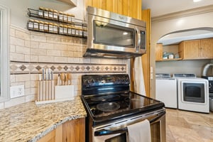 Clapsaddle Ave-S1004-016.jpg