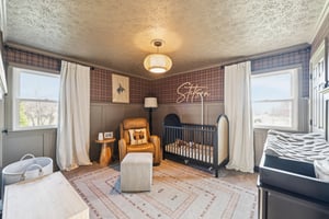 Clapsaddle Ave-S1004-025.jpg