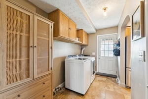 Clapsaddle Ave-S1004-030.jpg