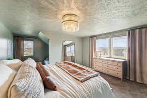 Clapsaddle Ave-S1004-035.jpg