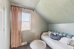 Clapsaddle Ave-S1004-036.jpg