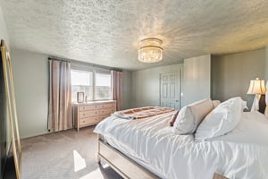 Clapsaddle Ave-S1004-037.jpg