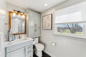 Clapsaddle Ave-S1004-038.jpg