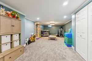 Clapsaddle Ave-S1004-048.jpg