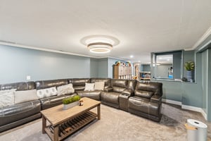 Clapsaddle Ave-S1004-051.jpg