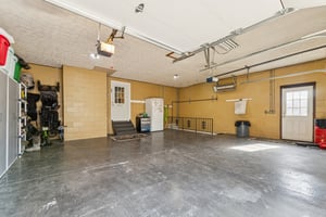 Clapsaddle Ave-S1004-056.jpg