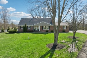 Clapsaddle Ave-S1004-091.jpg