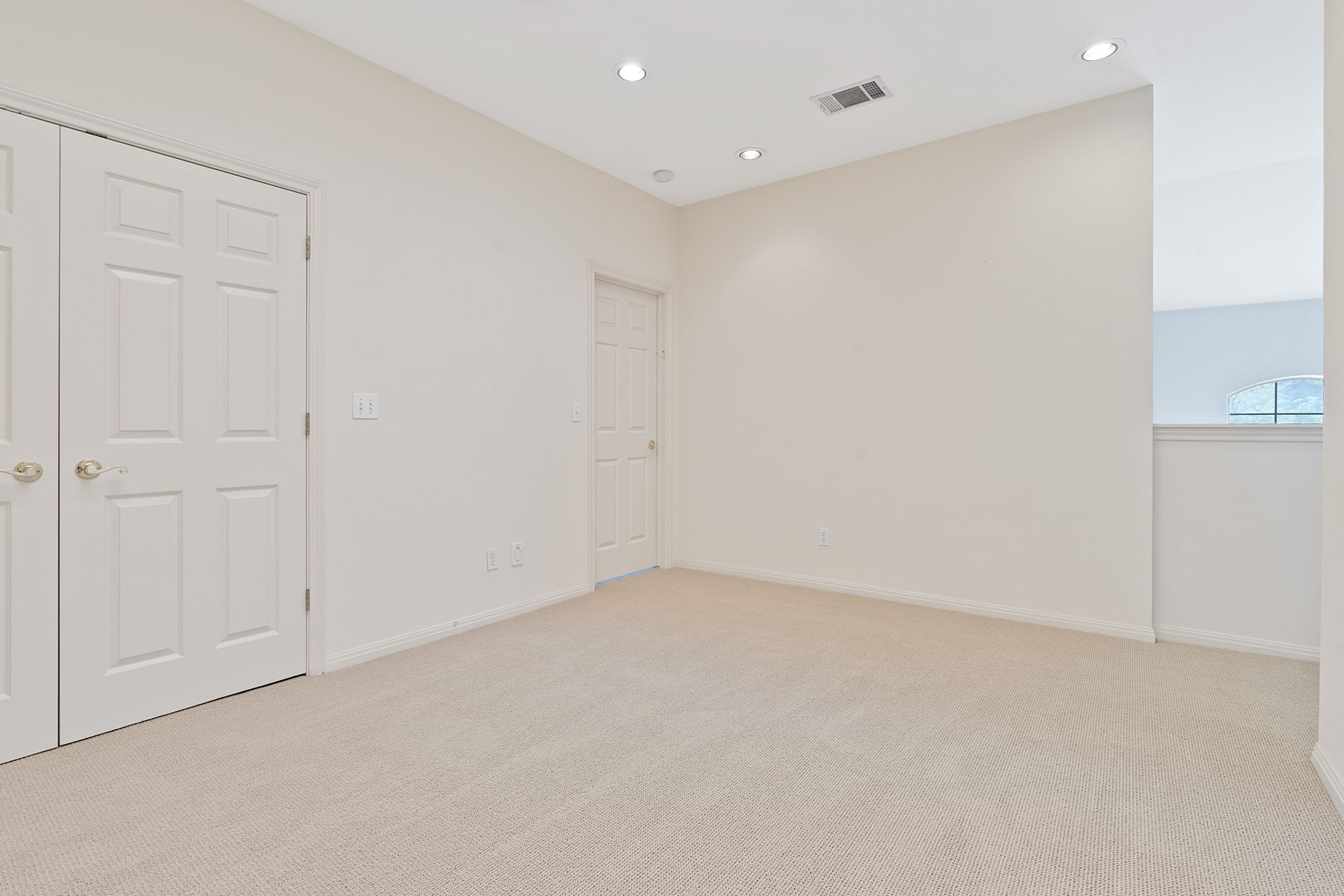 Upstairs Bonus Room