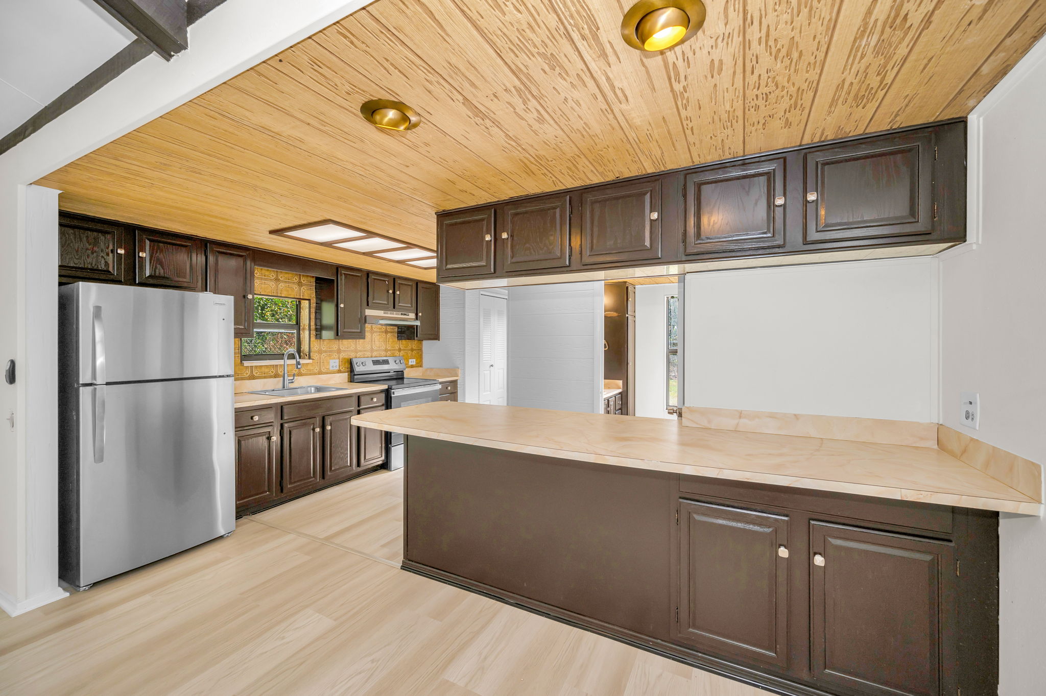 Detached Bonus Room4 Kitchen