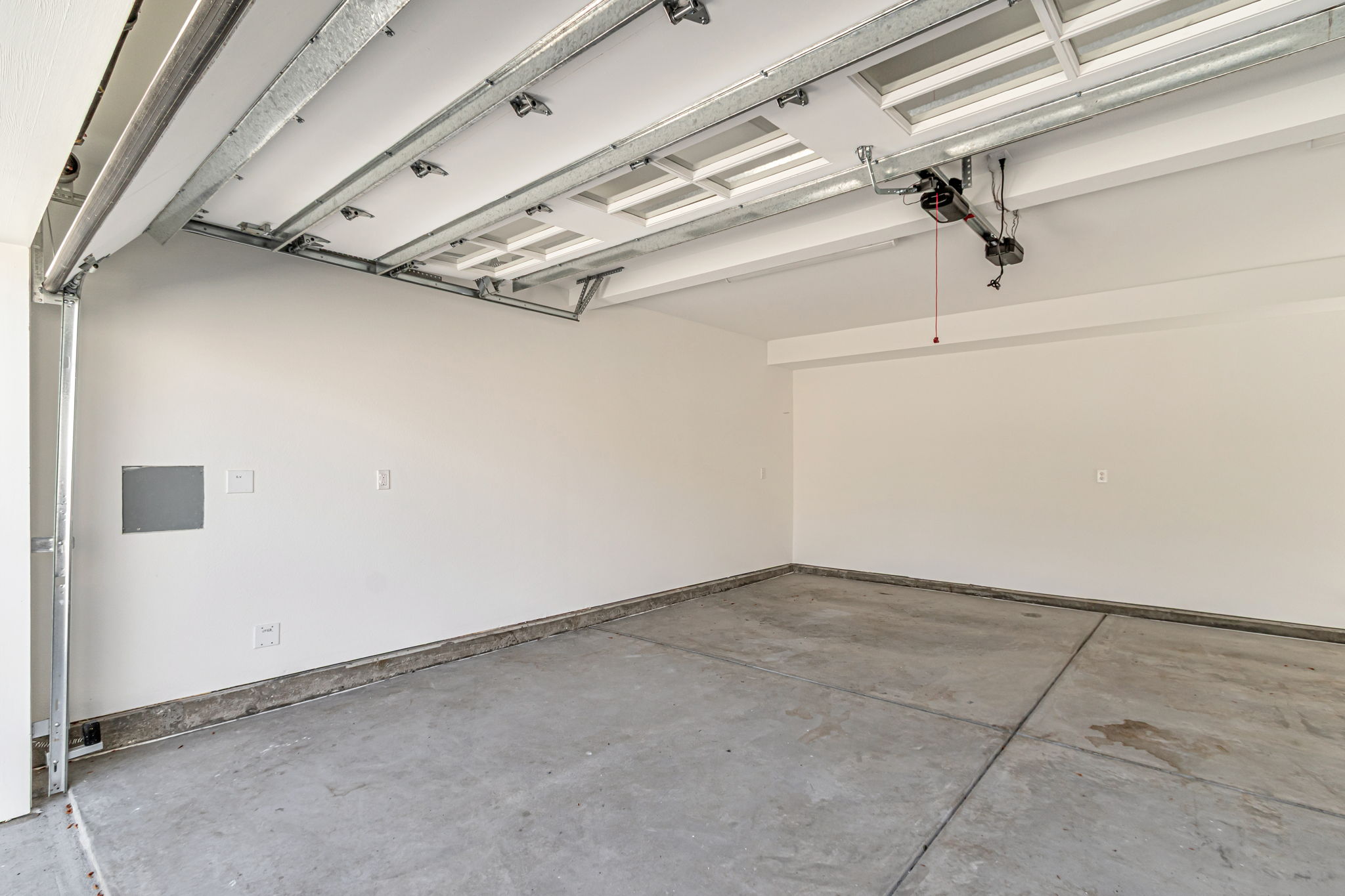 019_1064 Lewis St _