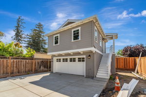 003_1064 Lewis St _