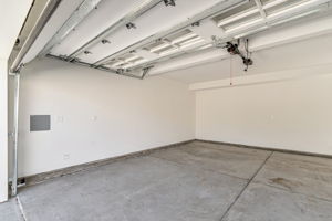 019_1064 Lewis St _